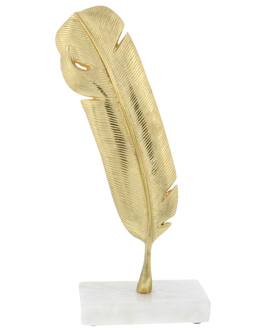 Cosmoliving By Cosmopolitan Bird Aluminum Feather  Sculpture In Gold