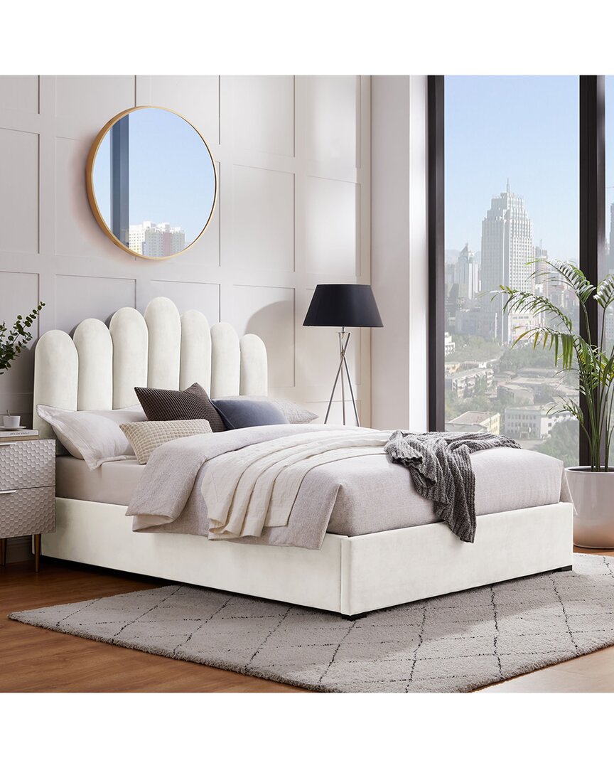 Inspired Home Aanvi Platform Bed In White