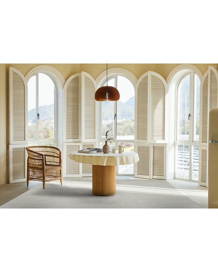 Obeetee Creed Wool Rug In White