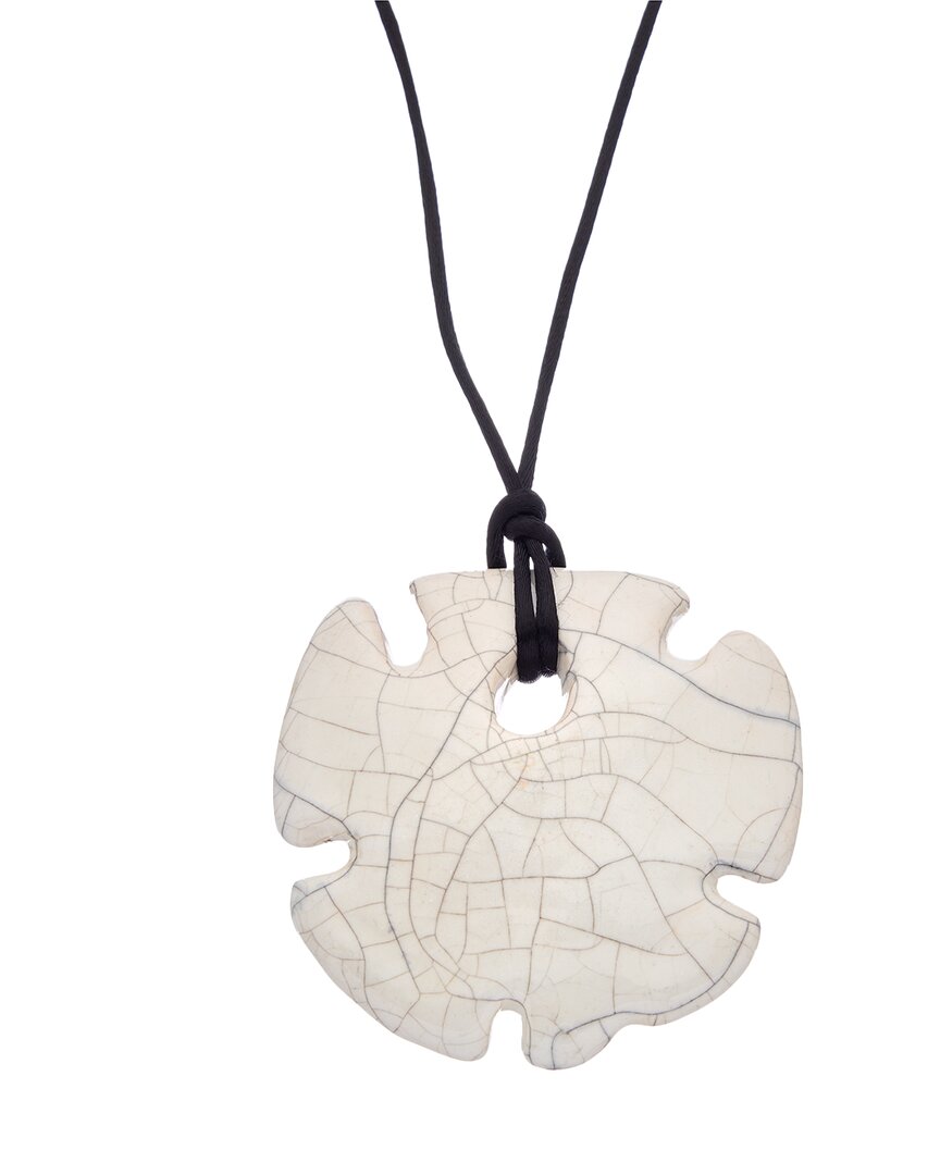 Kenneth Jay Lane Pendant Necklace In Neutral