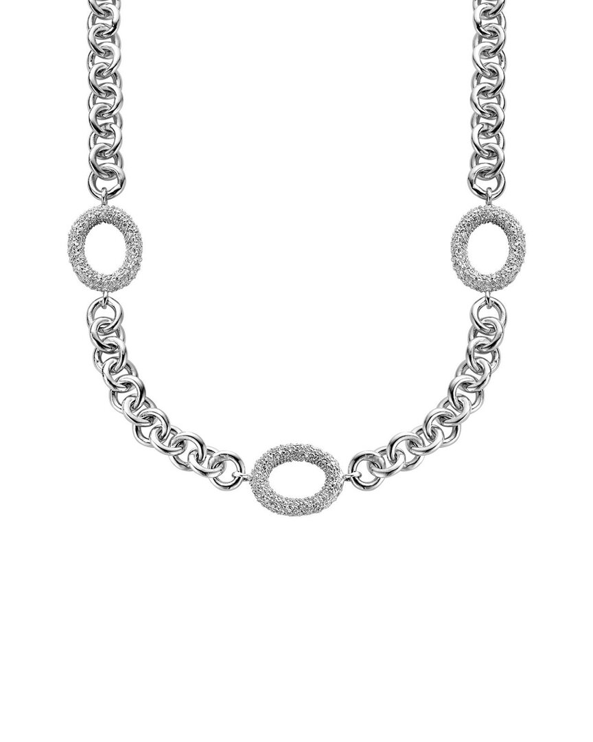 Genevive Silver Necklace In Metallic